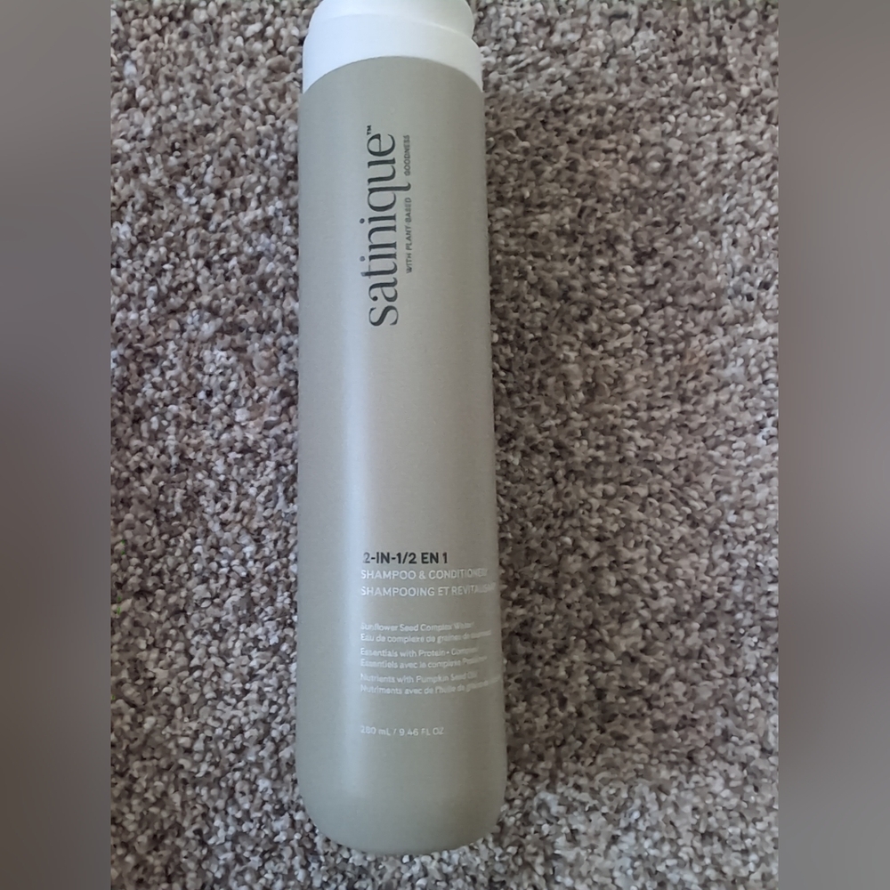 Amway Satinique 2 in 1 Shampo & Conditioner 280ml / 9.46 FL Oz
